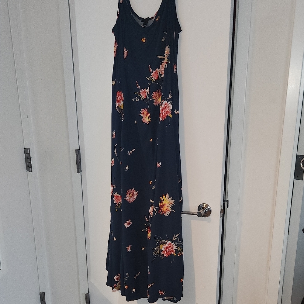Floral Sleeveless Maxi Dress - Navy
